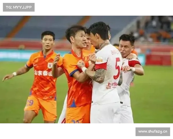 上港1：3不敌山东鲁能